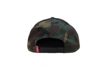 Load image into Gallery viewer, Snapback Camo Hat
